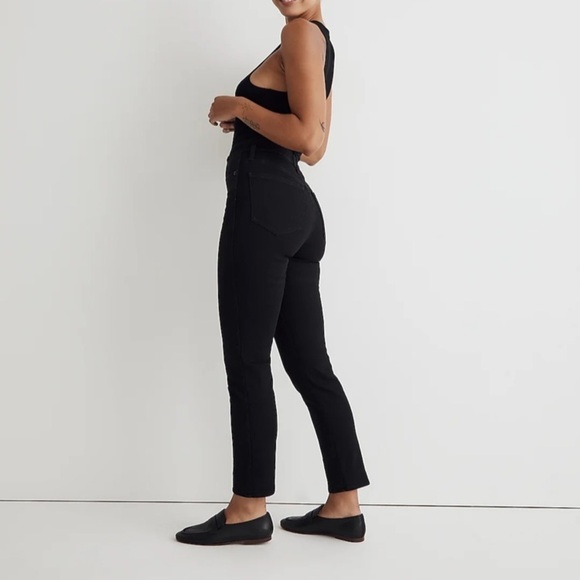 Madewell Women's Black Straight Leg Jeans - Picture 2 of 16